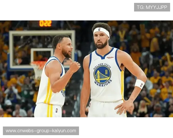 库里角球三分点金，勇士在客场笑纳胜利